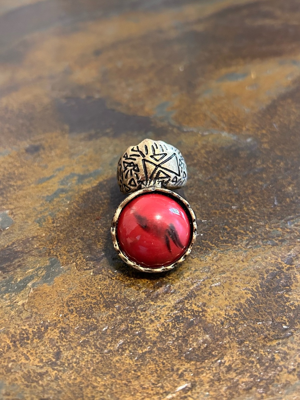 Red Stone Statement Ring - Women's Fashion Jewelry - Picture 9 of 10